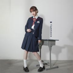 森绫女高·西服-资料图