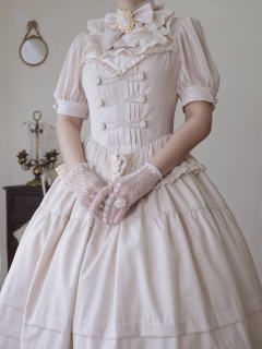 玫瑰骑士-资料图