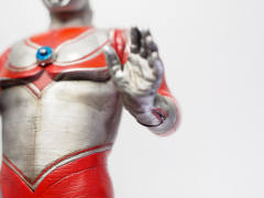 CCP 1/6 Tokusatsu Series 归来的奥特曼 超长枪 ver.-资料图