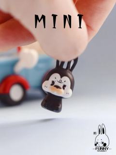 mini贱贱兔-原色-资料图