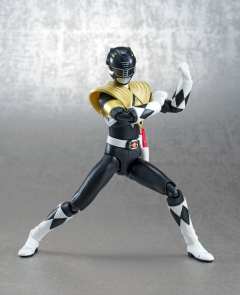 SHF 黑衣战士 Armored-资料图