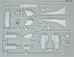 1/100 高达00模型系列 GN-007 堕天使高达-资料图