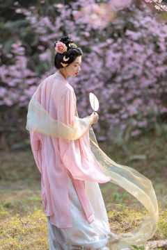 花颜-资料图