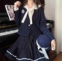 胶印徽章绀色西服-资料图