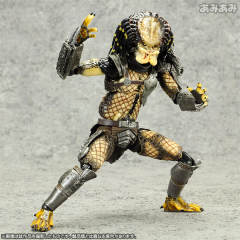 Revoltech 铁血战士 -资料图
