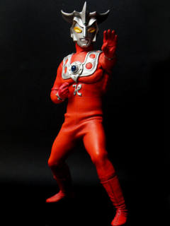 CCP 1/6 Tokusatsu Series 雷欧奥特曼 -资料图