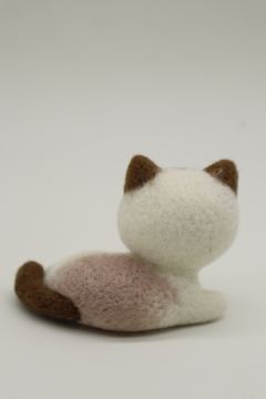 迷你屁屁猫（卧姿）-资料图