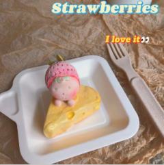 草莓芝士-资料图