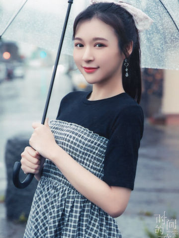 张语格 时间的歌精装内封