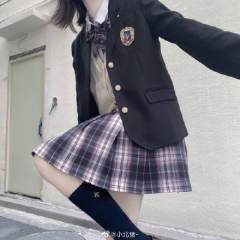 谜兔黑加仑-资料图