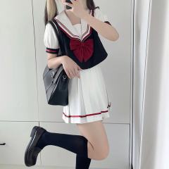 平日樱·水手服-资料图