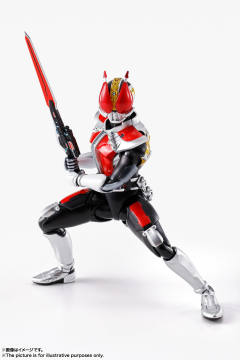 SHF 真骨雕 假面骑士电王 圣剑/圣枪形态-资料图
