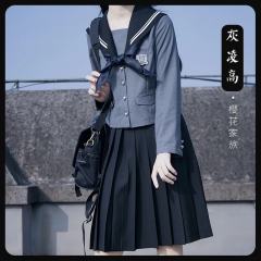 灰凌高·水手服-资料图