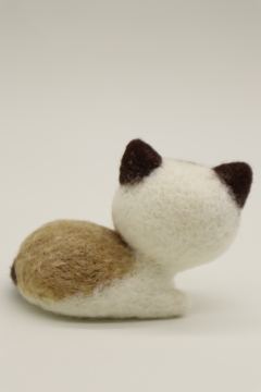 迷你屁屁猫（卧姿）-资料图