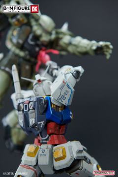 BN Figure DX MS-06F 扎古II vs RX-78-2 高达-资料图