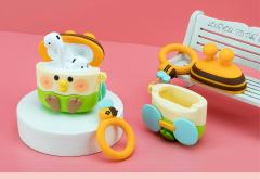 小鹦鹉BEBE耳机保护套（Airpods1/2代）-资料图