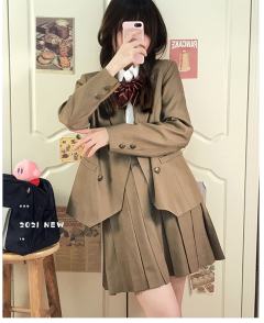 休闲西服-资料图