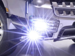 1/14 电动RC大卡车系列 TRACTOR TRUCK MERCEDES-BENZ AROCS 3363 6x4 CLASSICSPACE (LIGHT GUN METAL EDITION) FULL OPERATION KIT-资料图