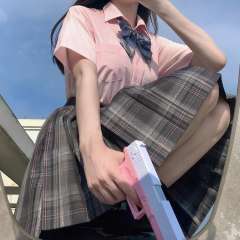 暗渡情事-资料图