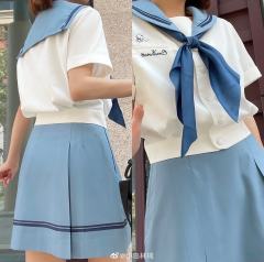 玉桂狗水色皇冠系列收腰水手服套装-资料图