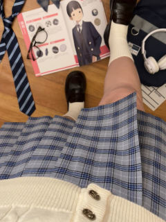圆珠笔 格裙-资料图