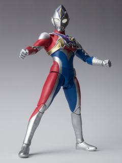 SHF 德凯奥特曼 闪亮形态-资料图