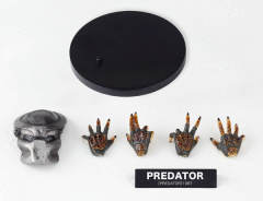 Revoltech 铁血战士 -资料图