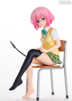 茉茉‧贝莉雅‧戴比路克 -资料图