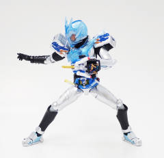 SHF 假面骑士 Cross-Z Charge-资料图