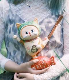 唐草招财猫plus-资料图