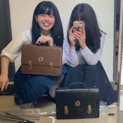 夏日海·制服包-资料图