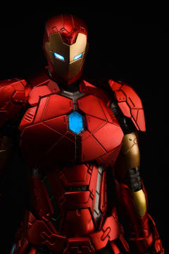 RE:EDIT 钢铁侠 Shape Changing Armor-资料图