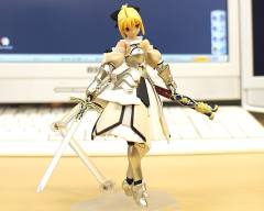 figma#SP-004 Saber Lily -资料图