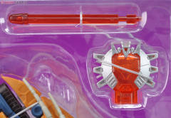 Deluxe Class Transformers United 宇宙大帝-资料图