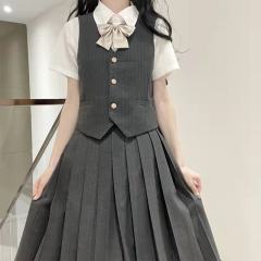岚中女高·套装-资料图