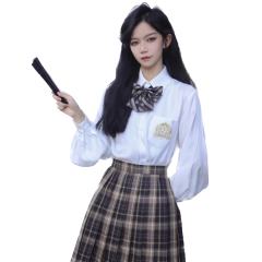 闪光衬衫-资料图