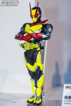 SHF 假面骑士02 伊兹 Ver.-资料图
