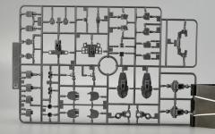 HGUC RX-80BR 黑骑士-资料图