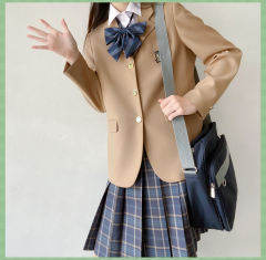 本佐中·西服-资料图