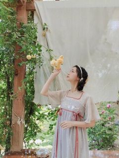棠香街:香雾-资料图