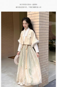 吟绿芜-资料图
