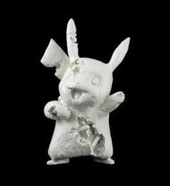 CRYSTALIZED PIKACHU FUTURE RELIC WHITE-资料图