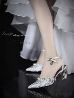 莉莉丝的蝴蝶-资料图