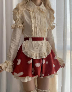 蘑菇人形-资料图