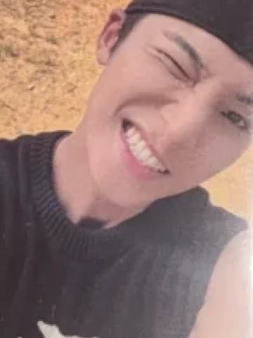 yzy线下幸运卡 奎