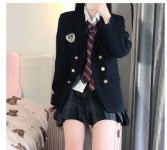星屿高·西服-资料图