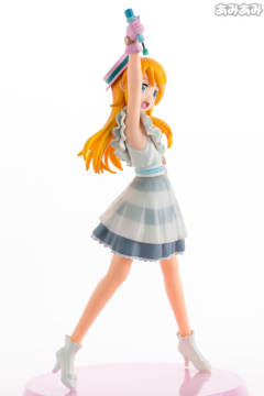 EX Figure 高坂桐乃 Irony Jacket ver.-资料图