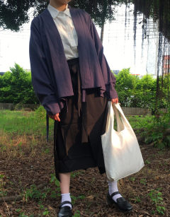 八色飞机袖短衫-资料图