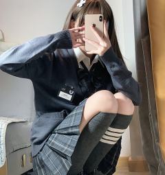 纯色毛衣开衫-资料图