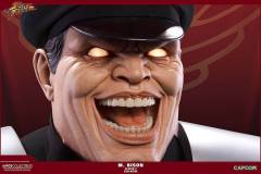 Street Fighter: Lifesize Bust 维加 PCS Exclusive-资料图